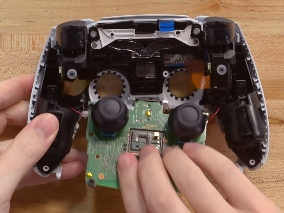 PS5 controller drift  How to fix DualSense drifting problems