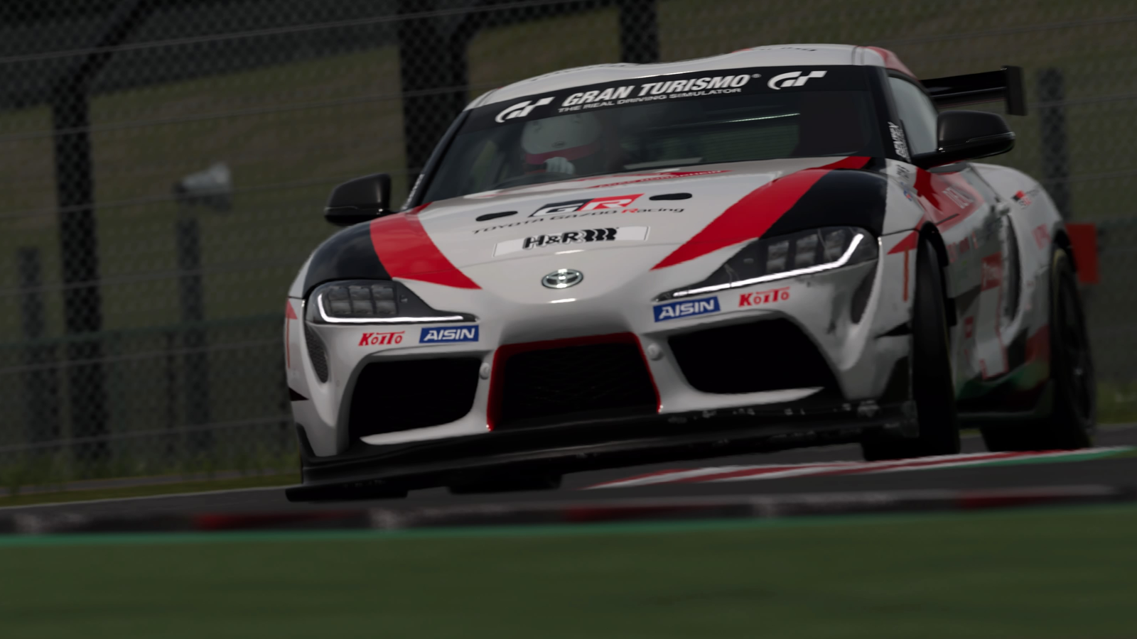 Forza Motorsport copying Gran Turismo 7's mandatory online
