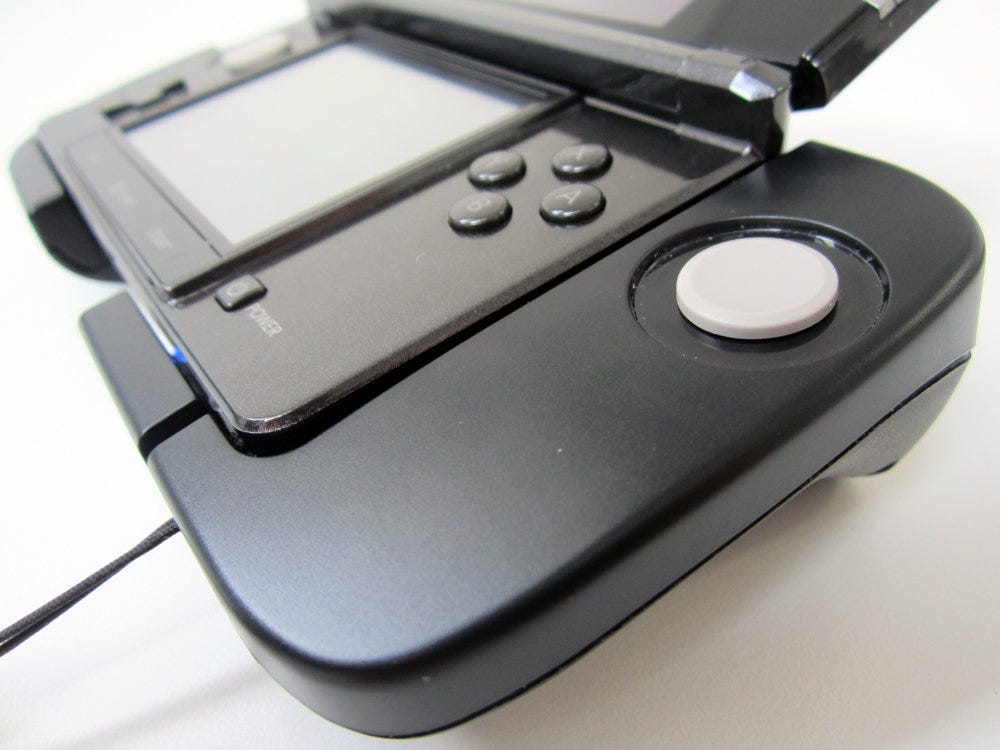 3DS Circle Pad Pro Review | Eurogamer.net