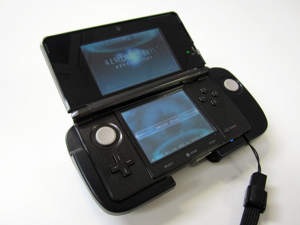 3DS Circle Pad Pro Review | Eurogamer.net
