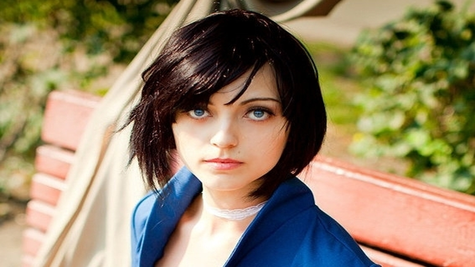 Elizabeth From Bioshock Porn - Irrational Games hires cosplayer to portray BioShock Infinite's Elizabeth  on boxart, in ads | Eurogamer.net