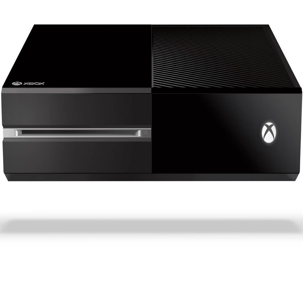 Xbox 360 Branco com comando em segunda mão durante 30 EUR em