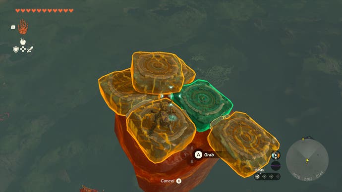 Tautan membangun tempat tinggal yang sangat berbahaya di pulau langit kecil di The Legend of Zelda: Air Mata Kerajaan.