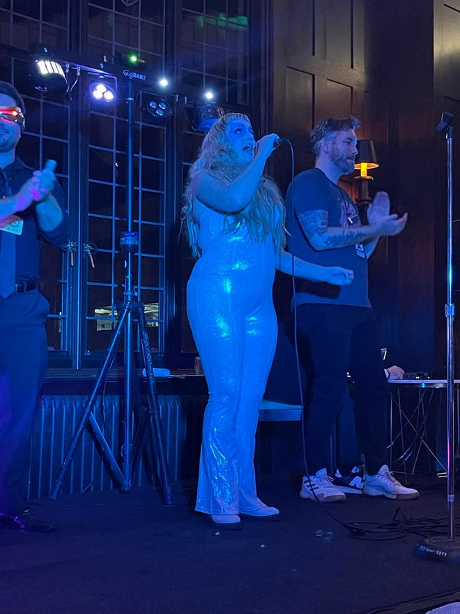 Dazzler performer at Uncanny Experience