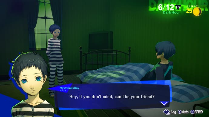 تصویر بارگذاری مجدد Persona 3 پسری مرموز را نشان می دهد که با قهرمان داستان که روی تخت نشسته است صحبت می کند.