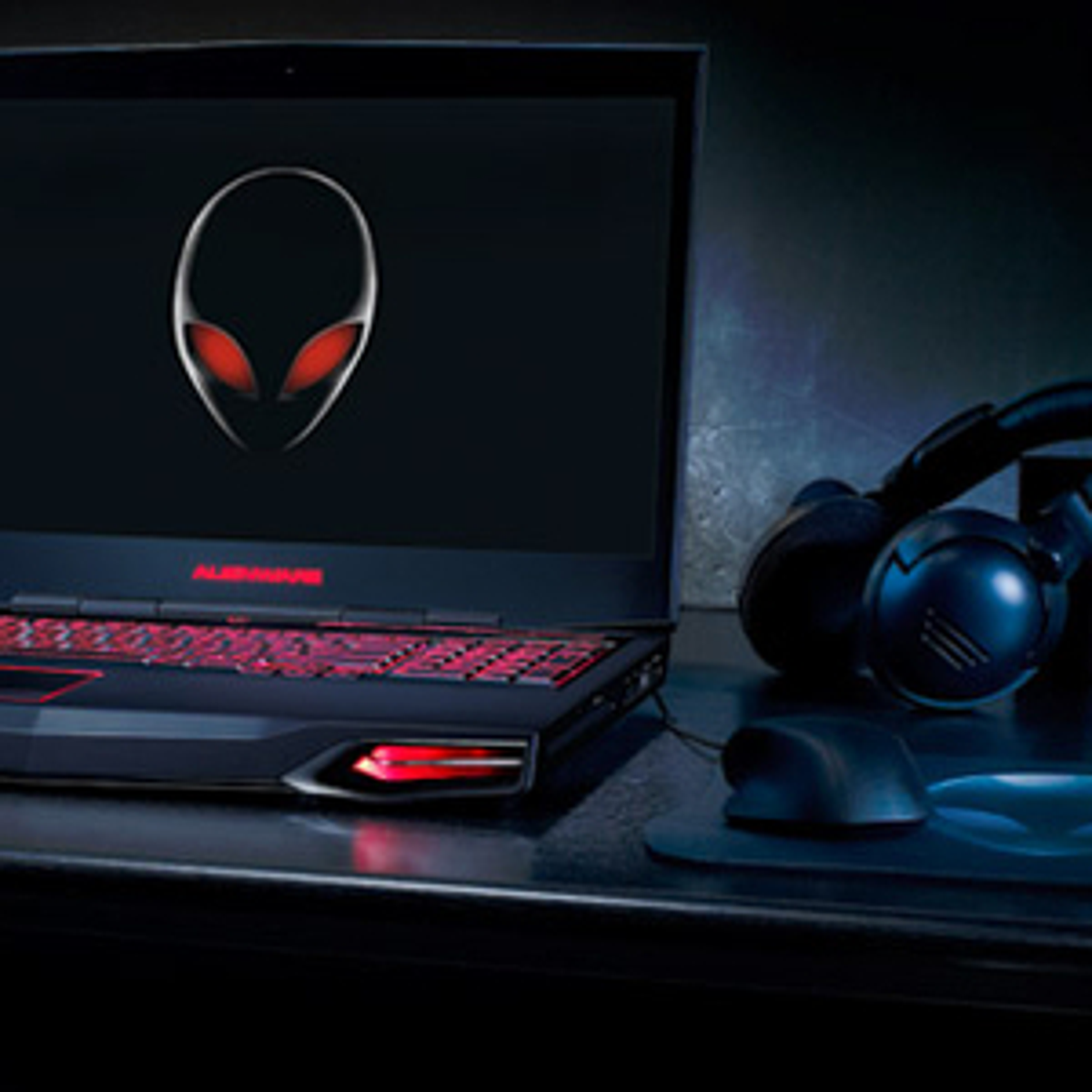 Alienware Laptop M18x Blue