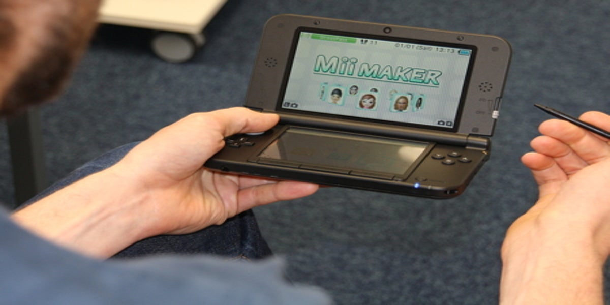 Hands on with a Nintendo DSi XL