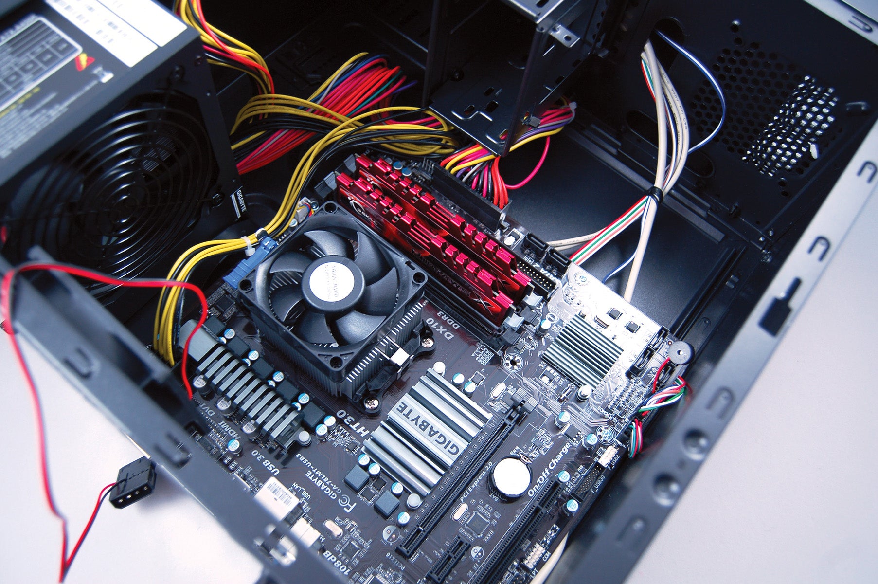 The nextgen Digital Foundry PC chasing the 1080p60 dream