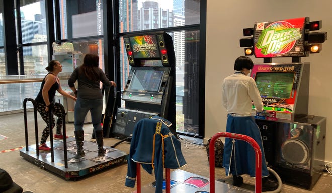 Japanese Freeplay Arcade