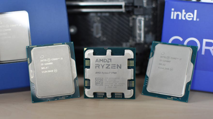 Einige der besten CPUs für Spiele, die vor einem Motherboard angeordnet sind