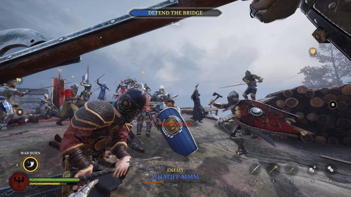 A team takes damage in a battle in Chivalry 2