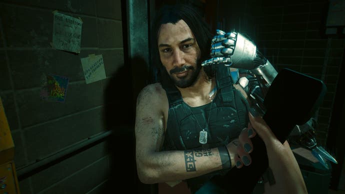 Capture d'écran de Cyberpunk 2077 Phantom Liberty montrant le personnage de Keanu Reeves, Johnny Silverhand