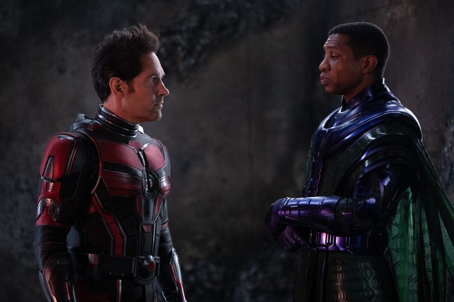 custom_fields.Caption:"Paul Rudd as Scott Lang/Ant-Man and Jonathan Majors as Kang the Conqueror in Marvel Studios' ANT-MAN AND THE WASP: QUANTUMANIA.