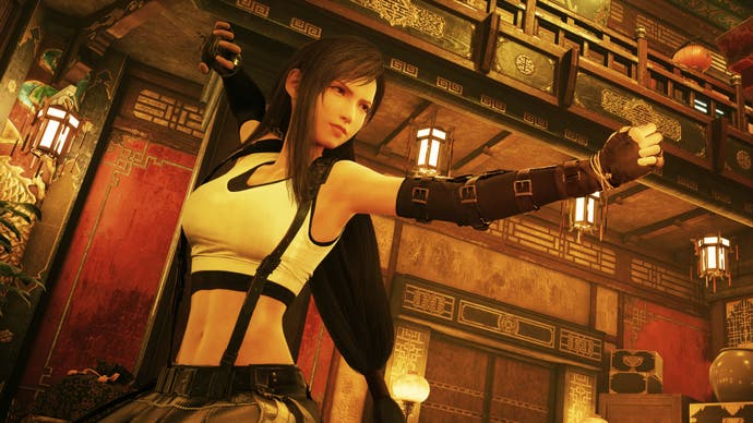 تیفا در بازی Final Fantasy 7 Remake در میانه نبرد ظاهر می شود