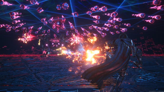 Clive contra el infierno de balas de un jefe mecánico en el DLC Final Fantasy 16