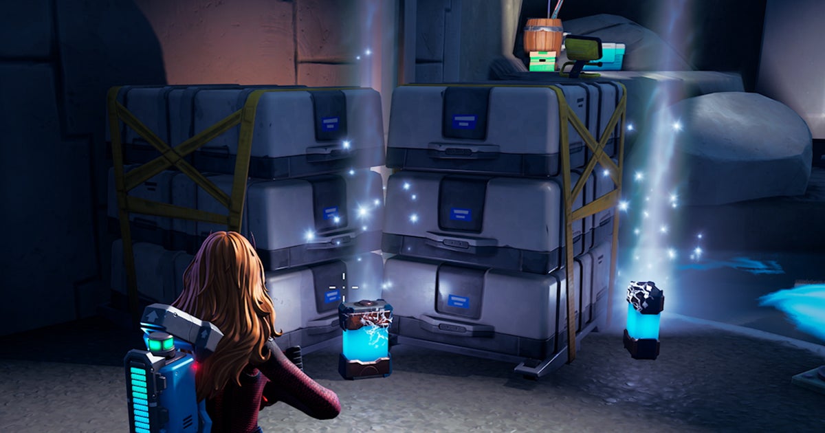 Equip The Backpack And Collect Fuel Cells