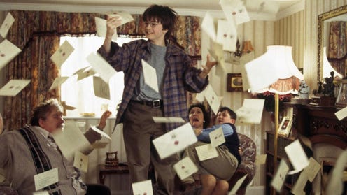 Harry Potter catching Hogwarts letters