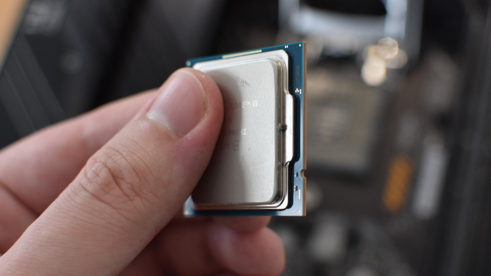 How To Install A CPU | Rock Paper Shotgun