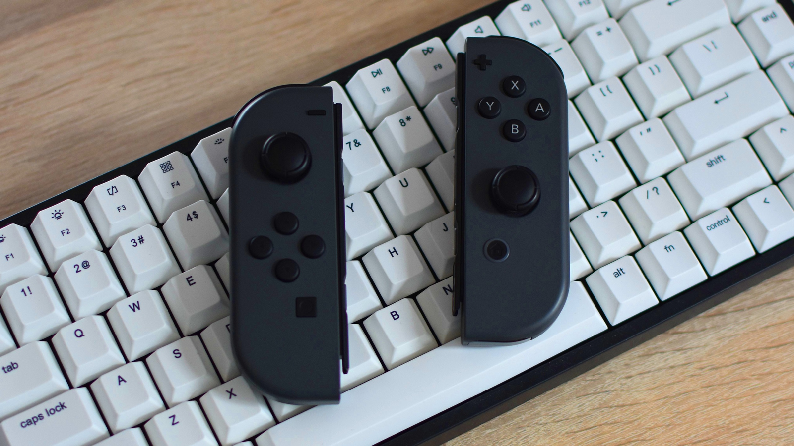 You Can Easily Use Nintendo Switch Joy-Cons To Game On PC, Mac and Android  Devices