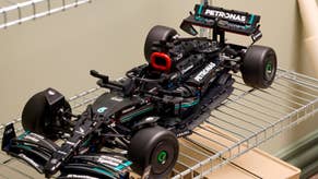Lego: Neue Technic-Mercedes-F1-Modelle und McLaren mit Senna jetzt schon deutlich günstiger vorbestellen.