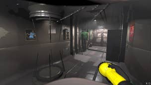 The player points a pro-flashlight at a teleporter inside the ship in Lethal Company