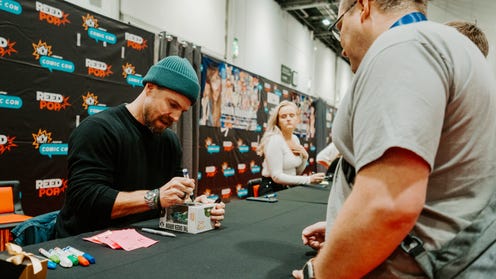 Stephen Amell at MCM Comic Con 2023