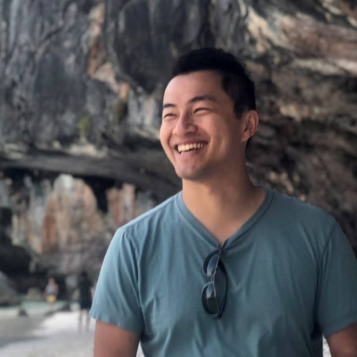 Picture of Treehouse Games co-founder Michael Chu in a t-shirt, smiling