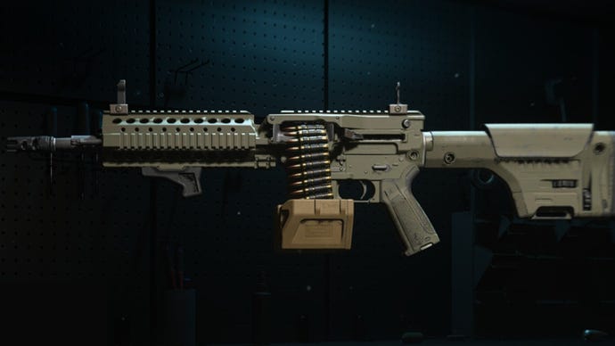 Close up of the 556 Icarus in Modern Warfare 2