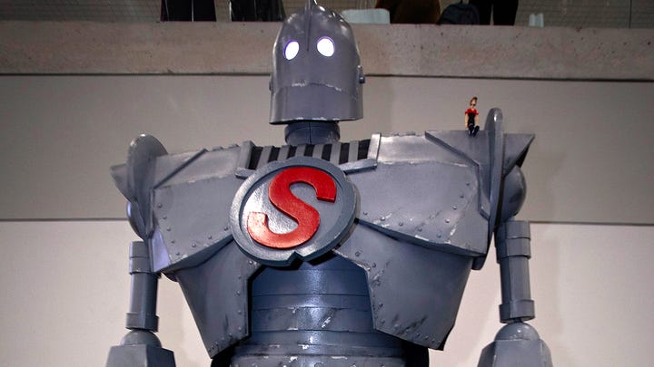 The Iron Giant Cosplay at New York Comic Con 2019