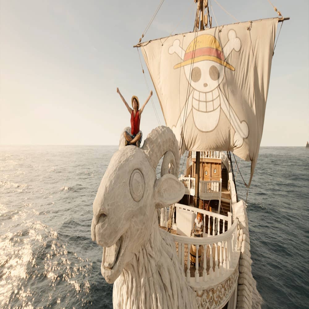 See the One Piece Live-Action Going Merry in New Netflix Poster