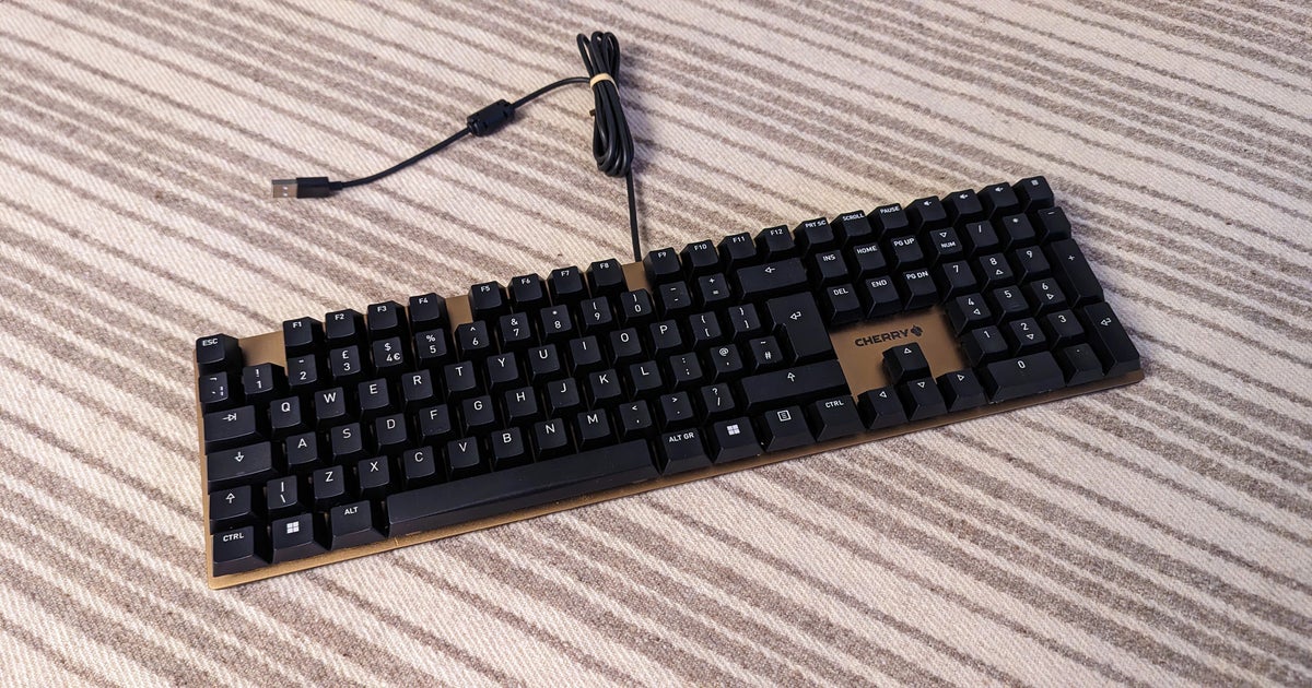 El teclado KC 200 MX de Cherry muestra a la perfección los nuevos e interesantes interruptores mecánicos MX2A de la compañía.