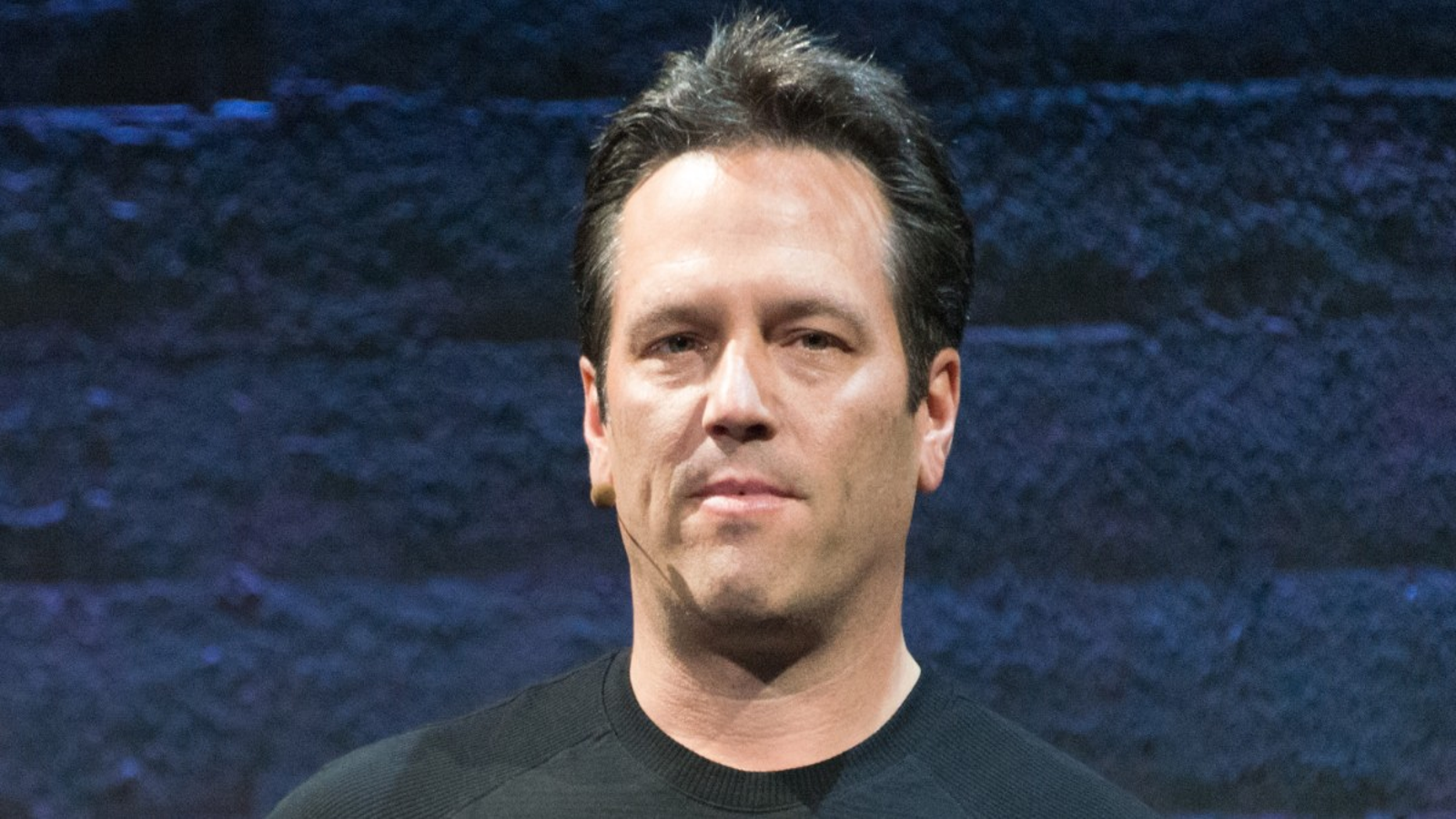 BUSTED! Phil Spencer Caught Lying To Xbox One Owners! This Fail Is