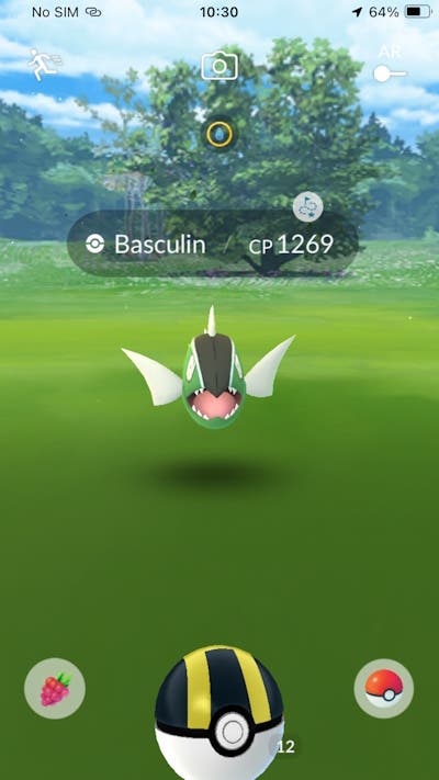 Συνάντηση White Striped Basculin στο Pokemon Go.