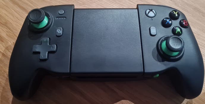 Der PowerA MOGA XP7-X Plus von oben.
