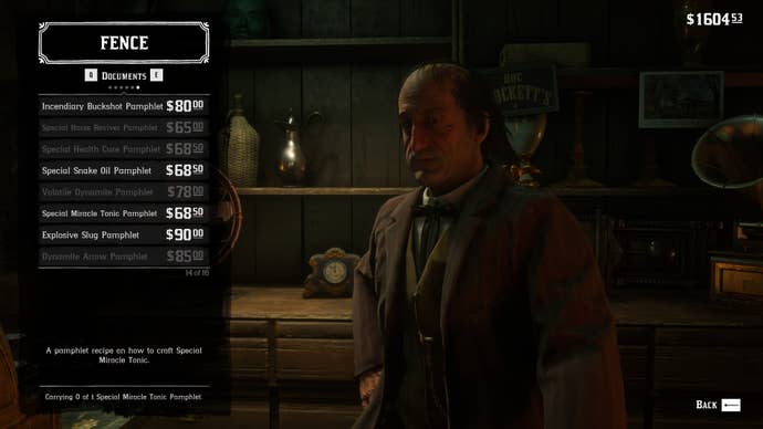 Артур посещает забор, чтобы купить брошюры с рецептами стрел в Red Dead Redemption 2.