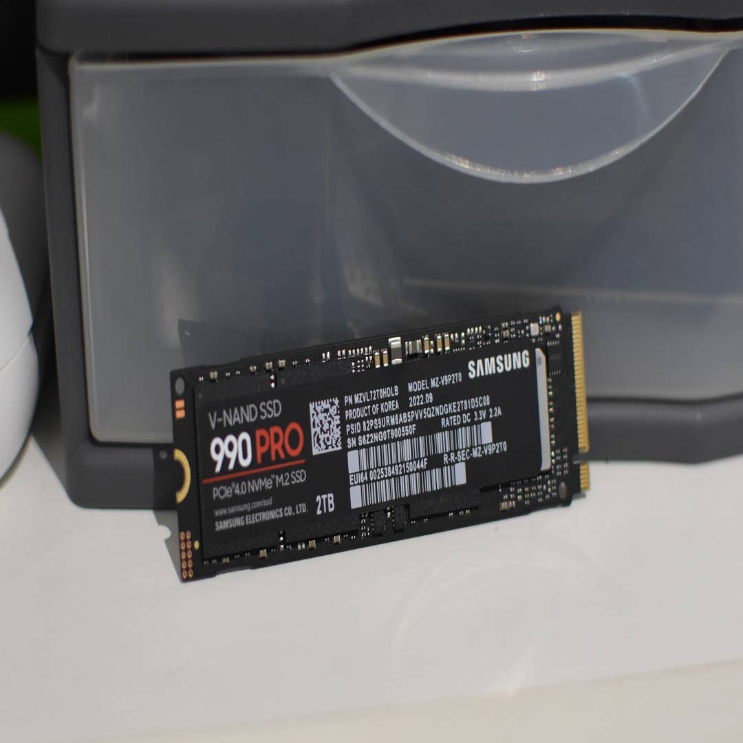 1TB Samsung 990 PRO M.2 NVMe SSD