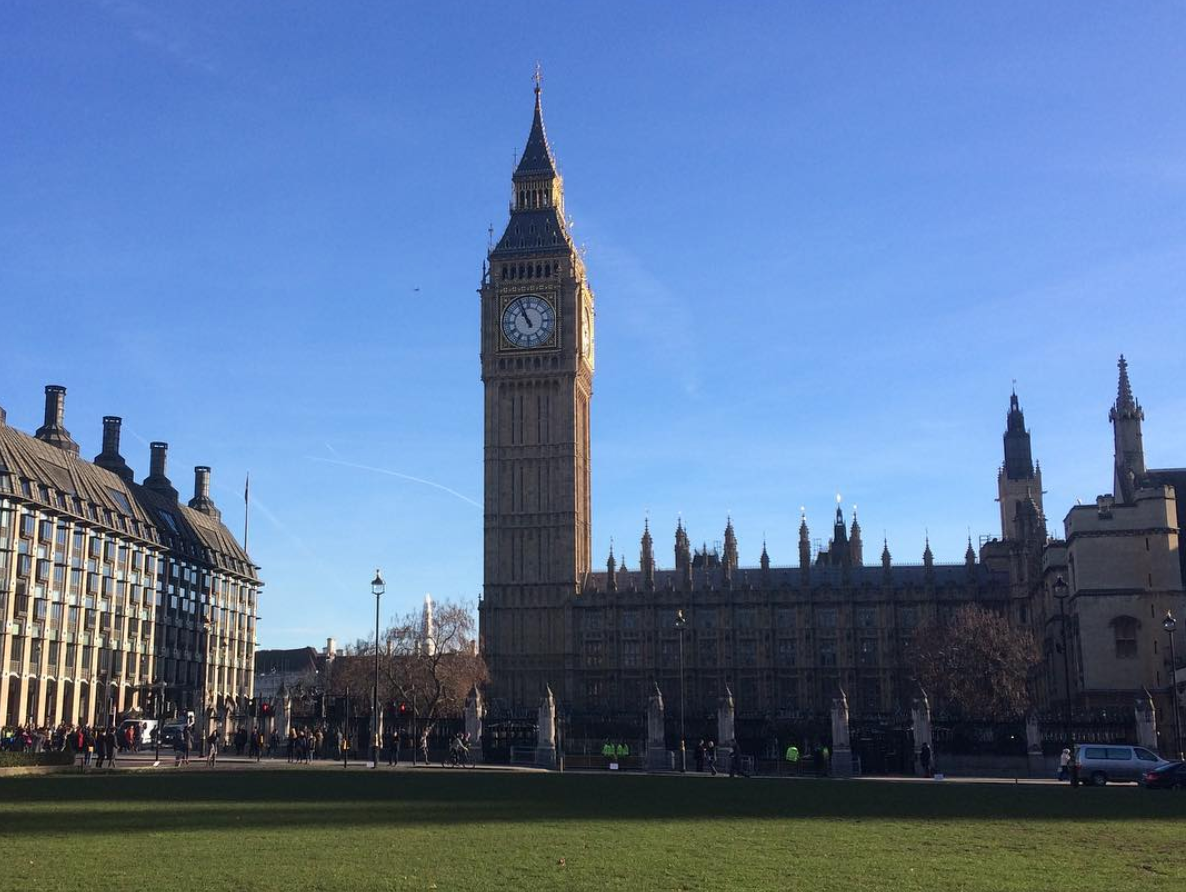 Migration Advisory Committee games roles be added to UK