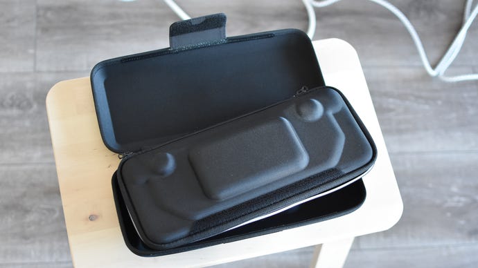 The new bundled carry case for the Steam Deck OLED 1TB models.