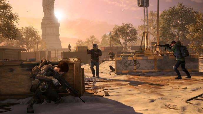 The Division 2: Resurgence screenshot showing a walk at sunset.