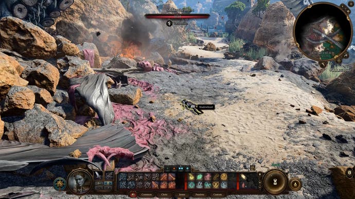 Cursor schwebte über Shadowheart, als sie auf einem Strand -Crash -Standort bewusstlos lag