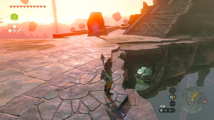 Link standing on the Floating Scales Island as he makes his way towards the Zora Helm location.