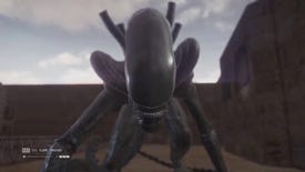 Fighting Alien: Isolation's xenomorph on the Counter-Strike map Dust2.