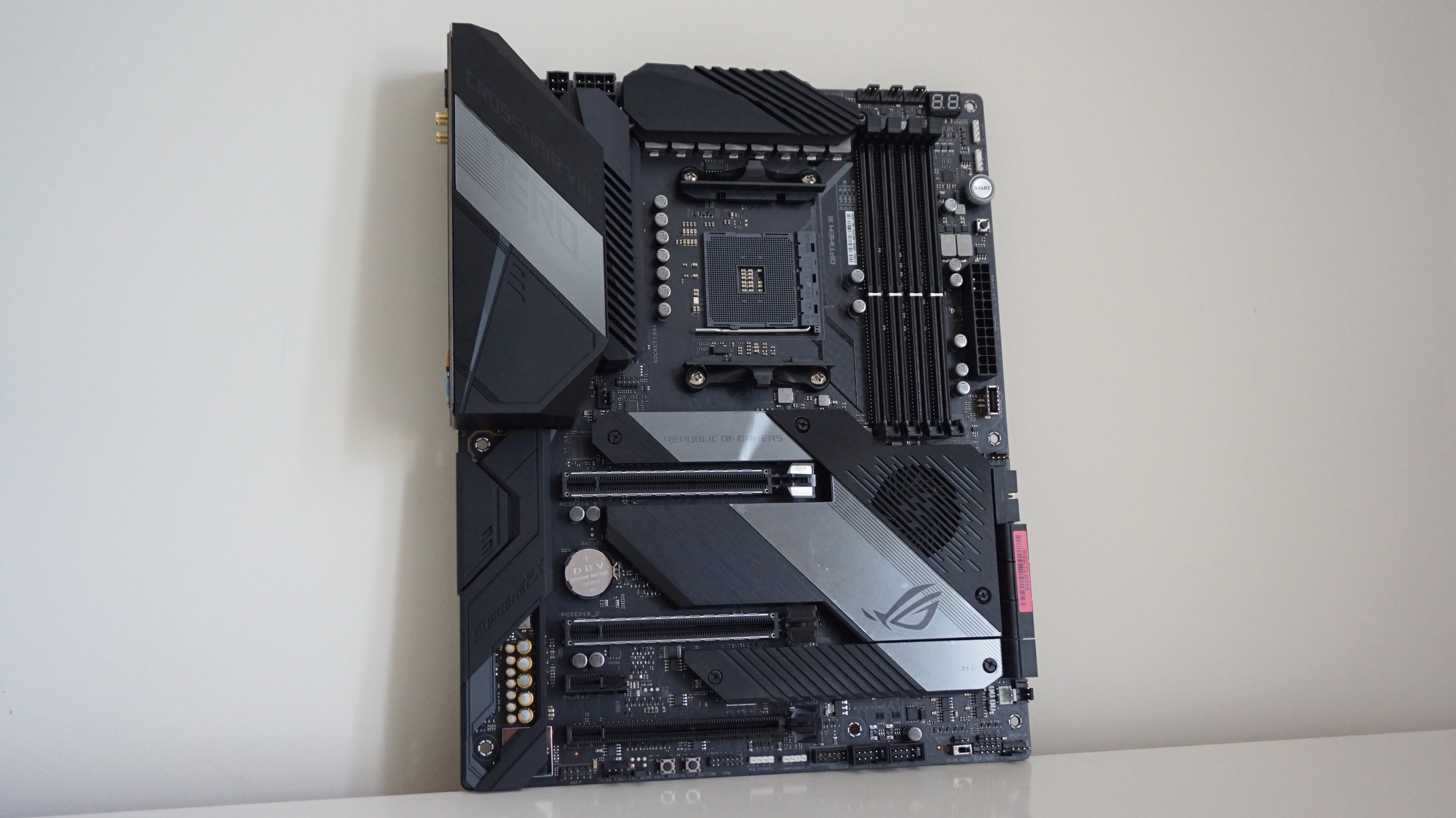 Rog crosshair sale viii hero x570