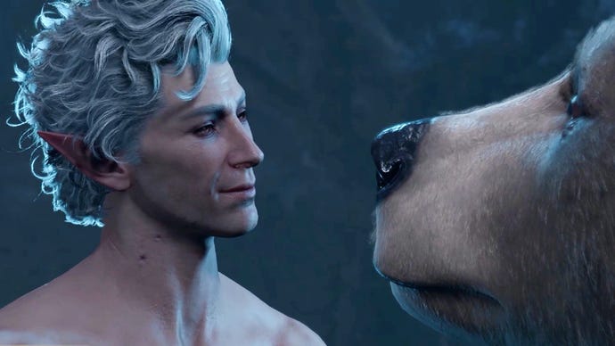 Der Charakter Asterion in Baldur's Gate 3 ist dabei, einen Bären zu küssen.