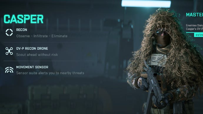 Casper stood holding an SMG in the specialist selection menu. Text on the left describes his abilities.