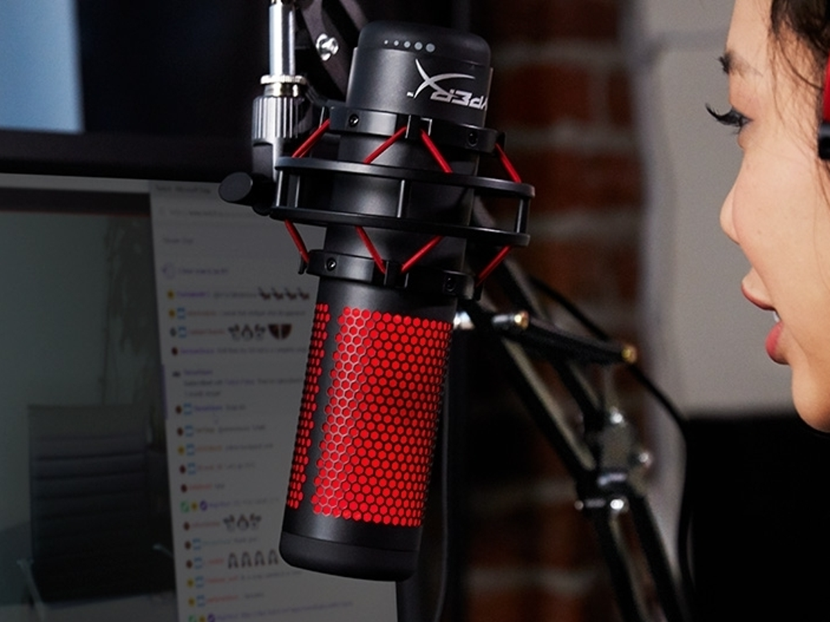 https://assetsio.reedpopcdn.com/best-gaming-mic-2019-xlr-and-usb-microphones-for-streaming-and-youtube-1554302497029.jpg?width=1200&height=900&fit=crop&quality=100&format=png&enable=upscale&auto=webp