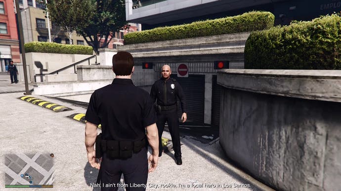 Chatting to a cop in Bloc's AI GTA 5 mod