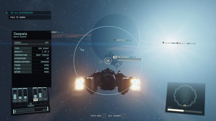 A Longsword spaceship approaching a space station in Starfield