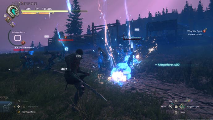 Uma cena de batalha de Final Fantasy 16, mostrando o personagem principal Clive atingindo um grupo inteiro de inimigos com um bombardeio