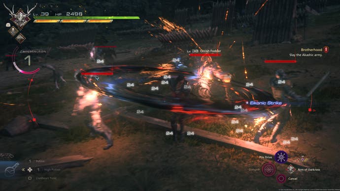 Uma cena de batalha de Final Fantasy 16, mostrando o personagem principal Clive usando a Blade of Darkness do Odin Eikon para atingir vários inimigos de uma só vez